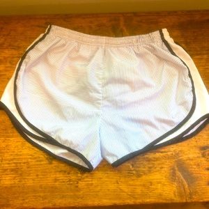 Nike tempo running shorts